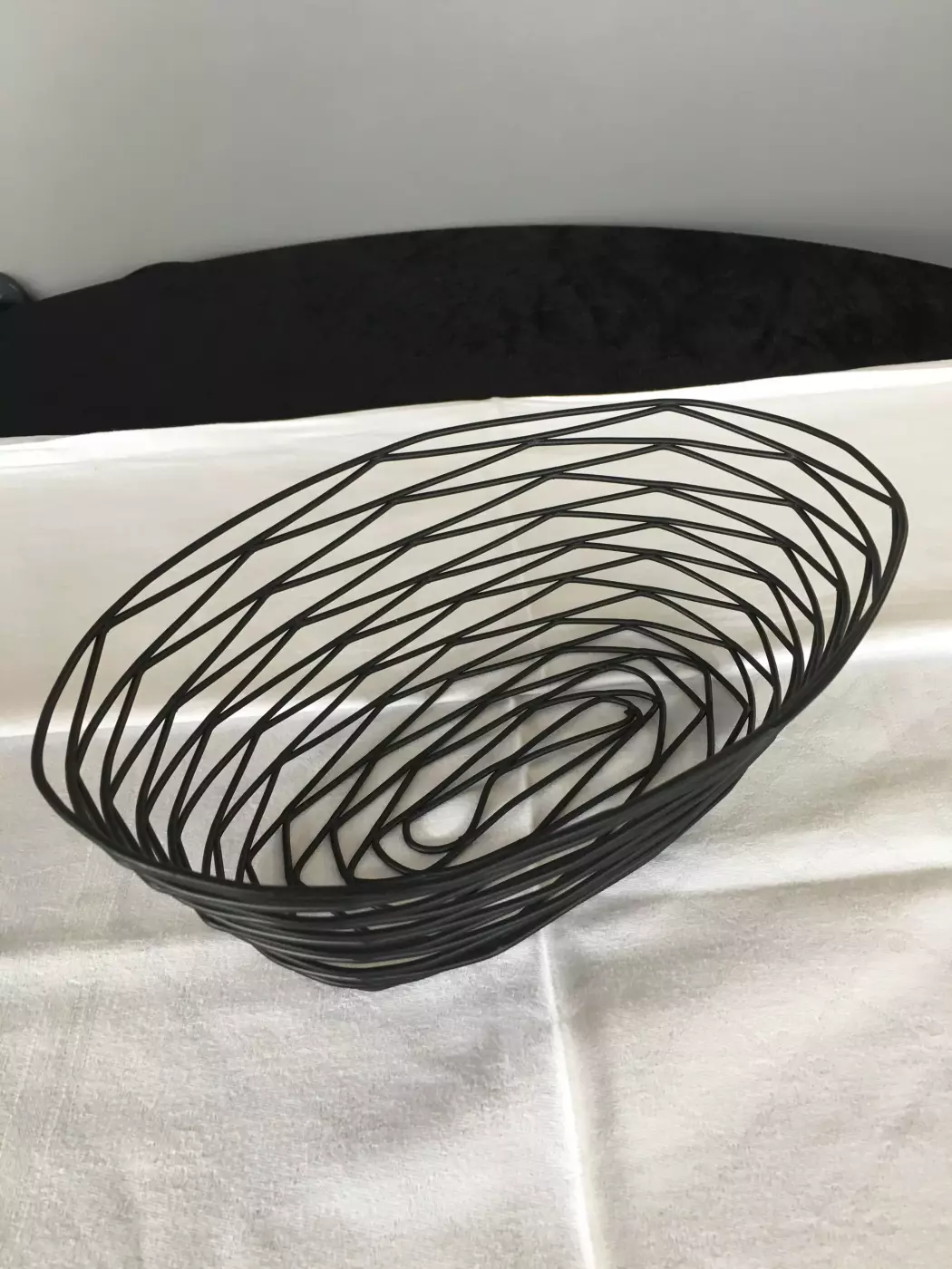 Corbeille à pain en métal
