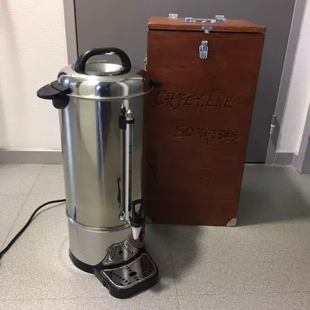 Percolateur 50 tasses